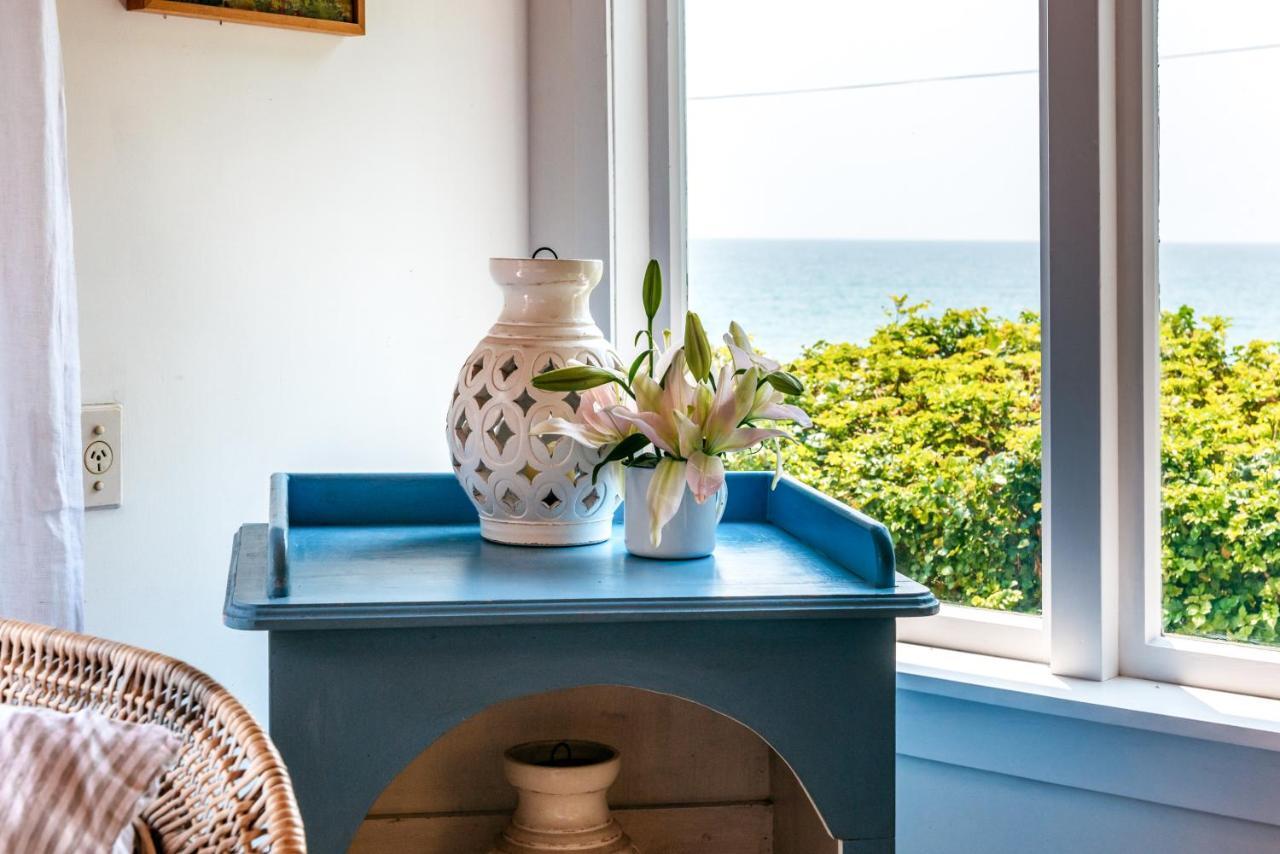 Sunshine Cottage By The Sea - Stay Waiheke Onetangi Exterior photo