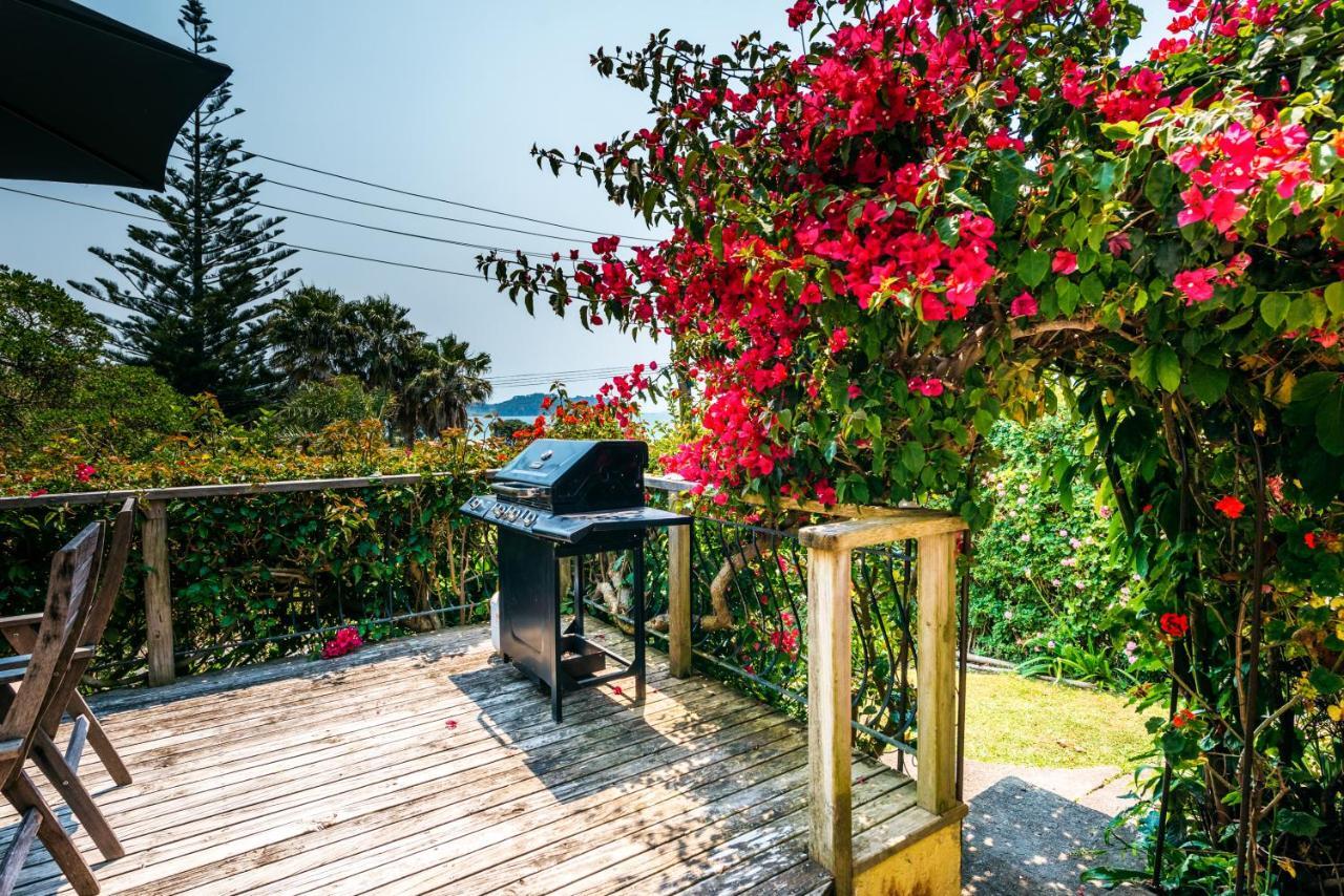 Sunshine Cottage By The Sea - Stay Waiheke Onetangi Exterior photo