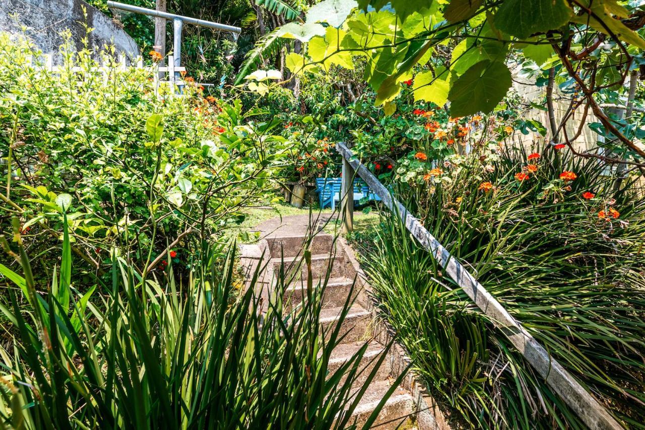 Sunshine Cottage By The Sea - Stay Waiheke Onetangi Exterior photo